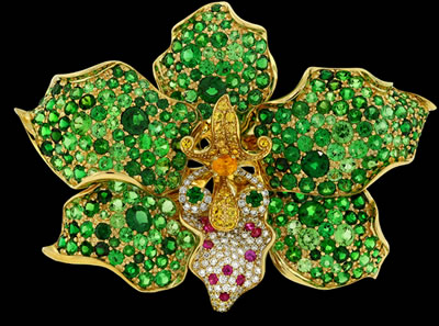 Crevoshay Necklace
